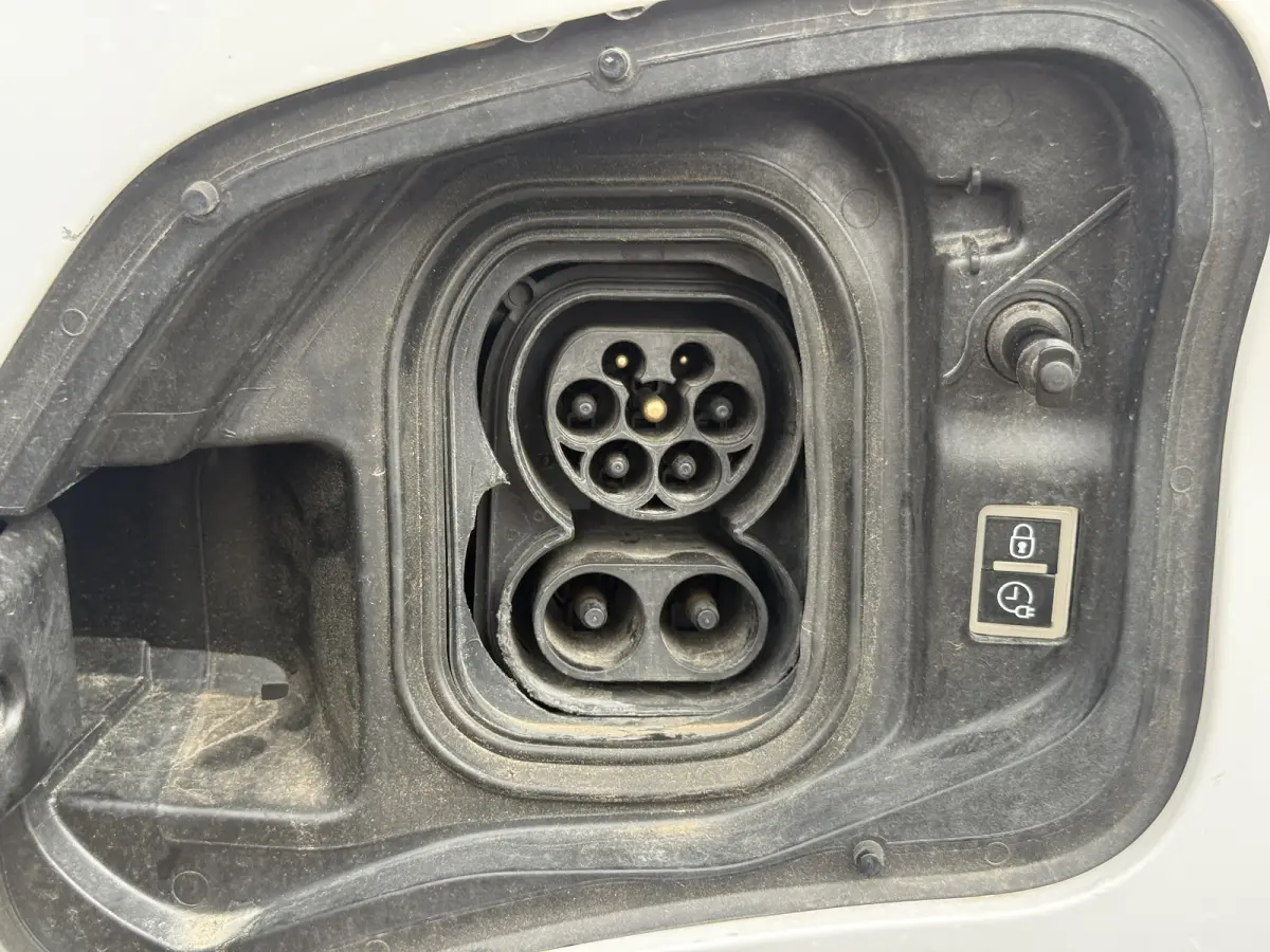 e-Vivaro 75kWh 136PK