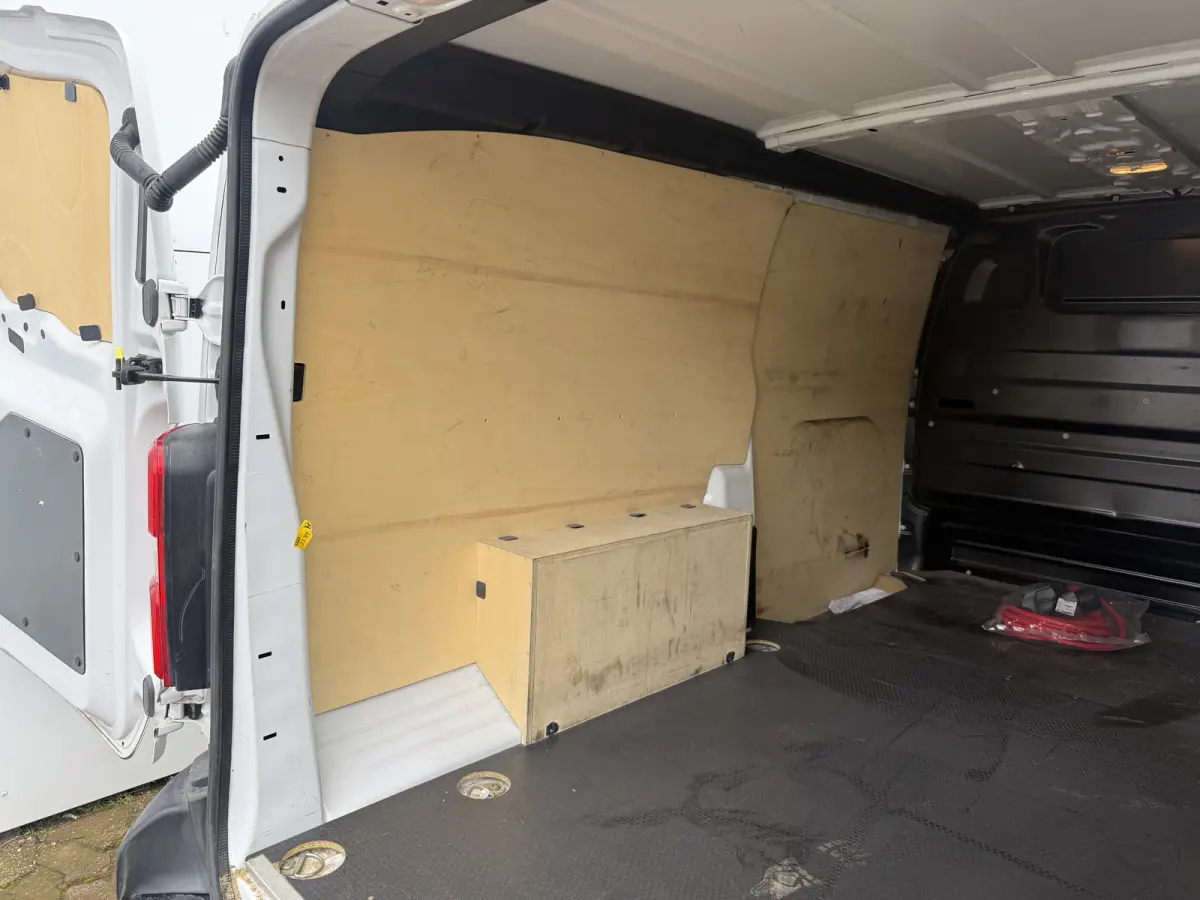 75kWh 136PK L3H1 Elektrisch 330km WLTP Snelladen Climate Control Cruise Control Carplay Camera Parkeersensoren v+a