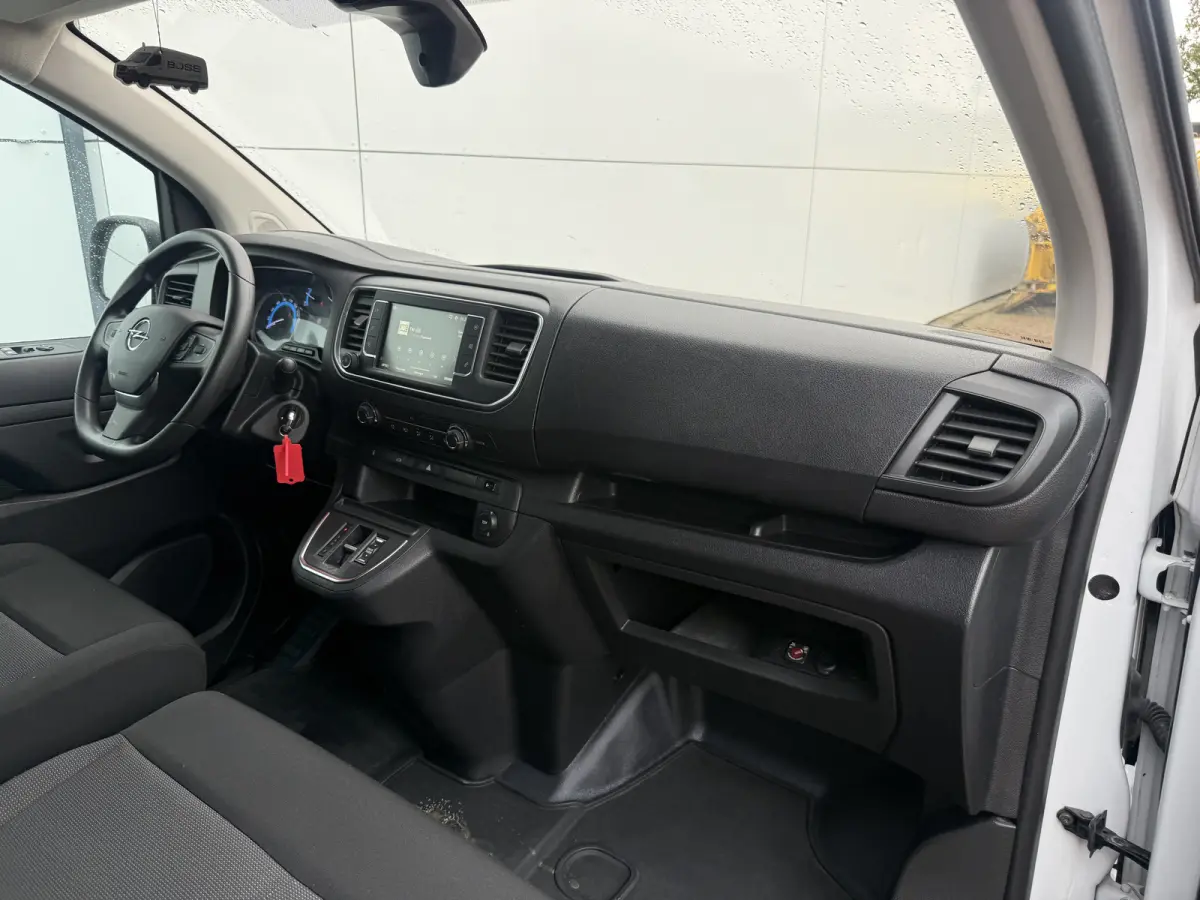 75kWh 136PK L3H1 Elektrisch 330km WLTP Snelladen Climate Control Cruise Control Carplay Camera Parkeersensoren v+a
