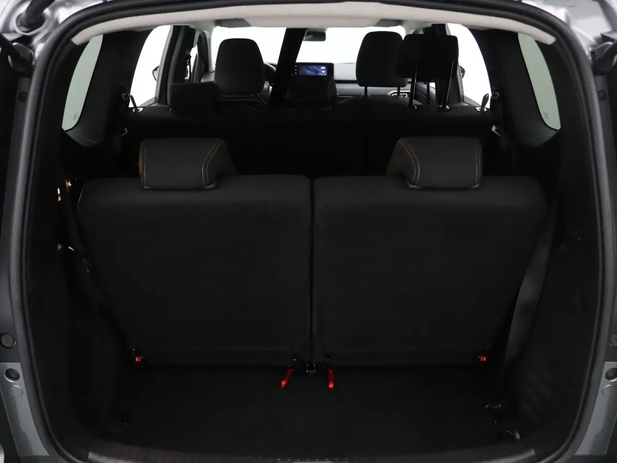 140pk Hybrid Extreme 7p. Apple Carplay/Android Auto | Climate