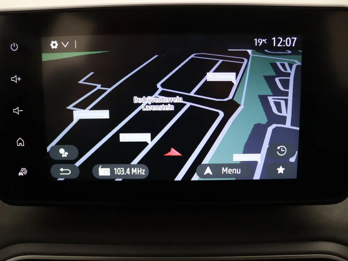 140pk Hybrid Extreme 7p. Apple Carplay/Android Auto | Climate