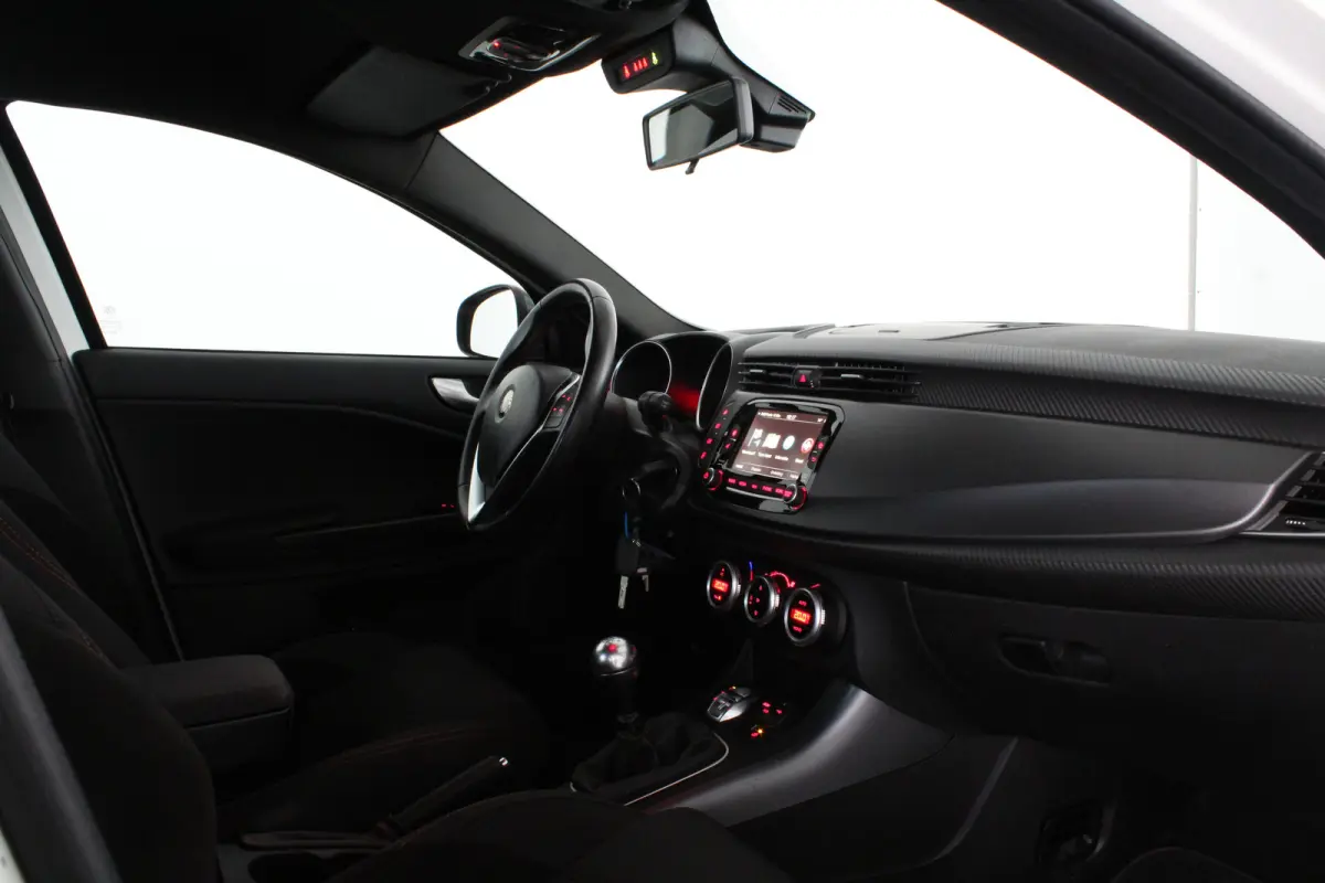 1.4 Turbo MultiAir Sprint > Trekhaak/18inch/navigatie/parkeersensor
