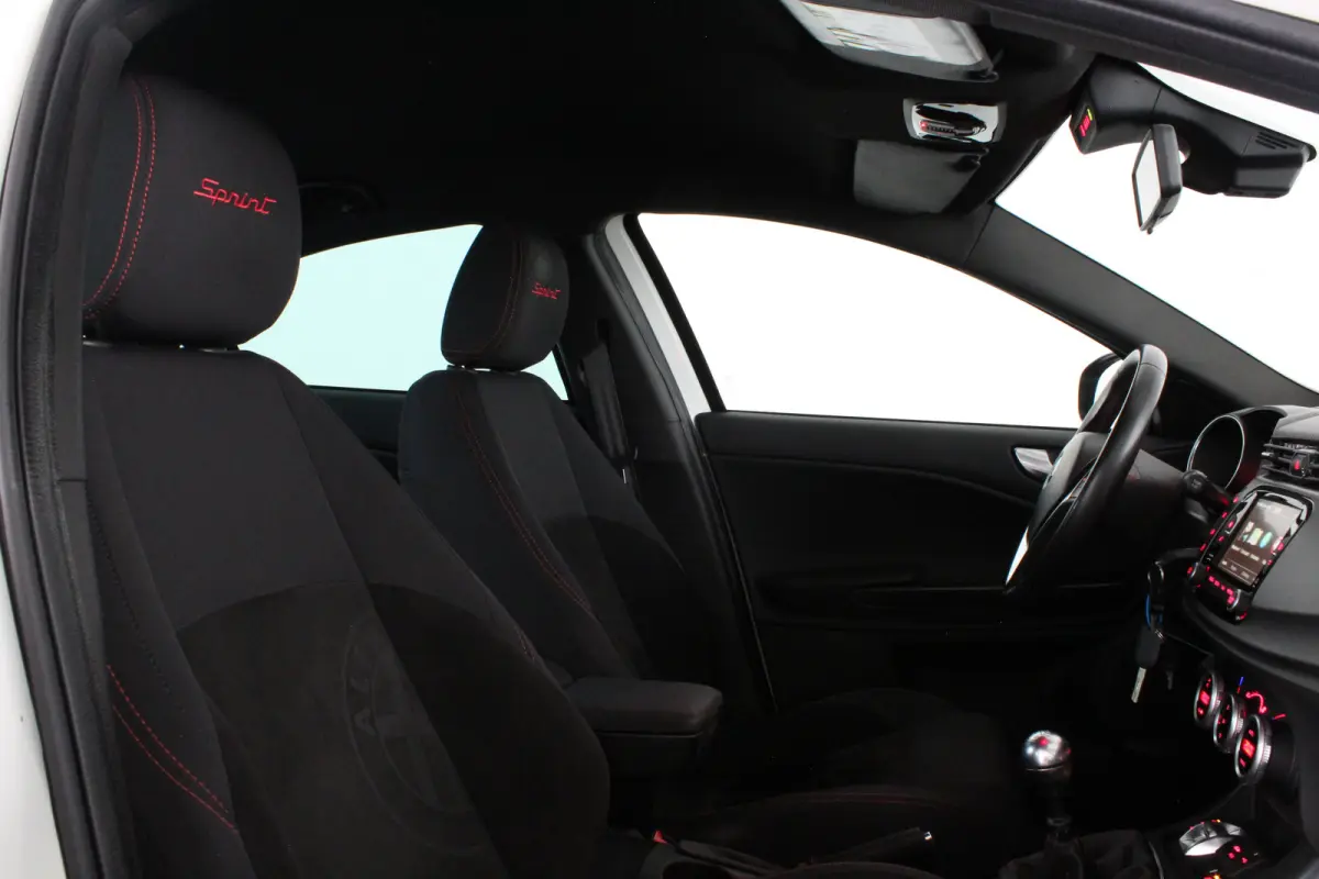 1.4 Turbo MultiAir Sprint > Trekhaak/18inch/navigatie/parkeersensor