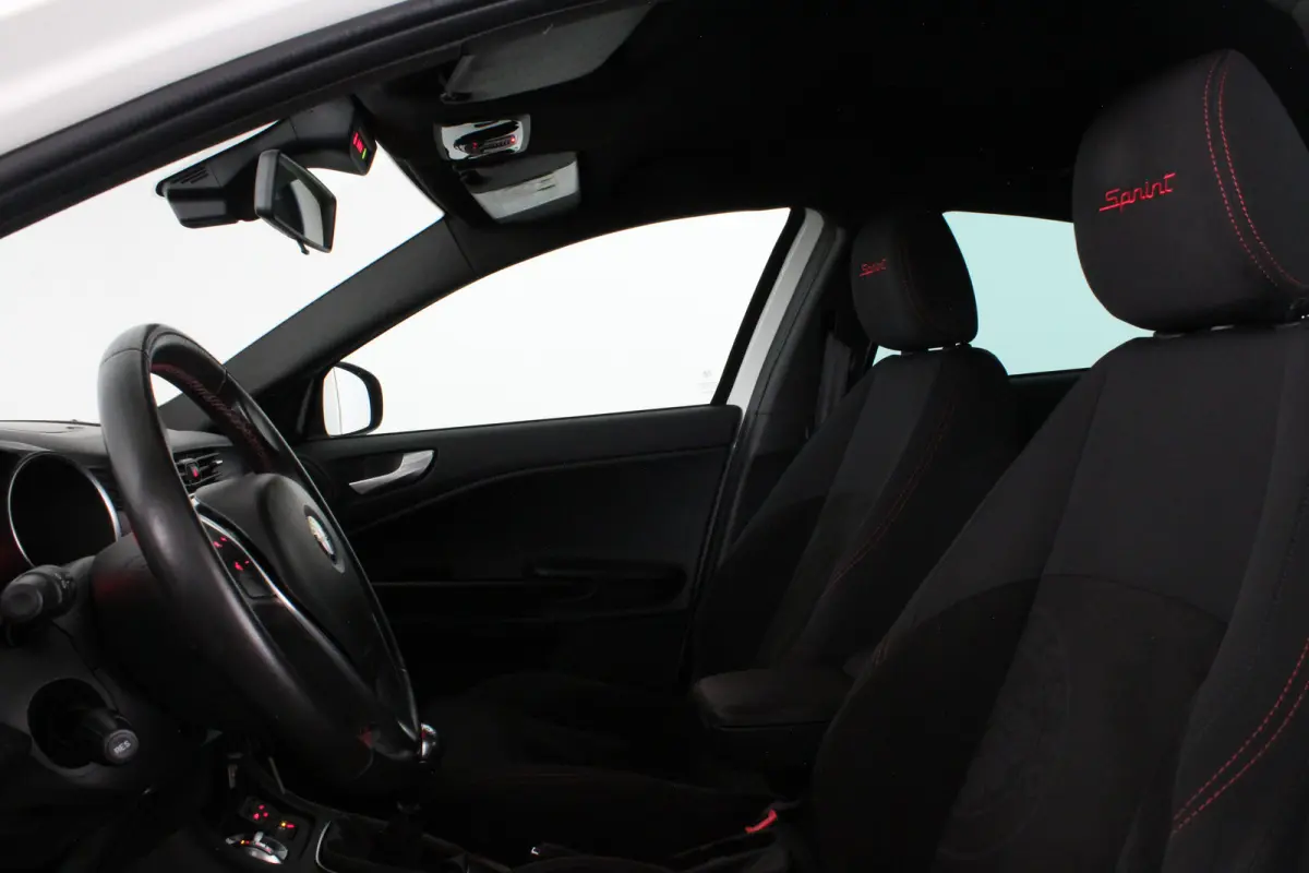 1.4 Turbo MultiAir Sprint > Trekhaak/18inch/navigatie/parkeersensor