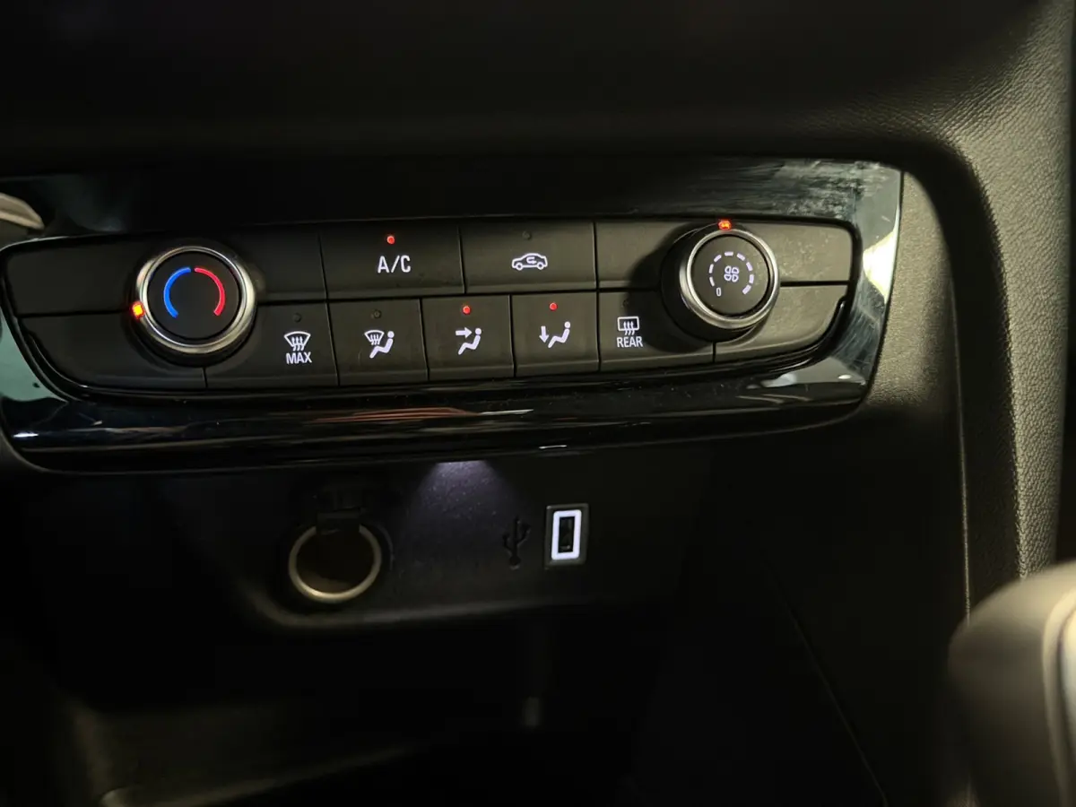 1.2 Turbo 100pk GS|Carplay|Camera|Blind Spot|Parkeersensoren