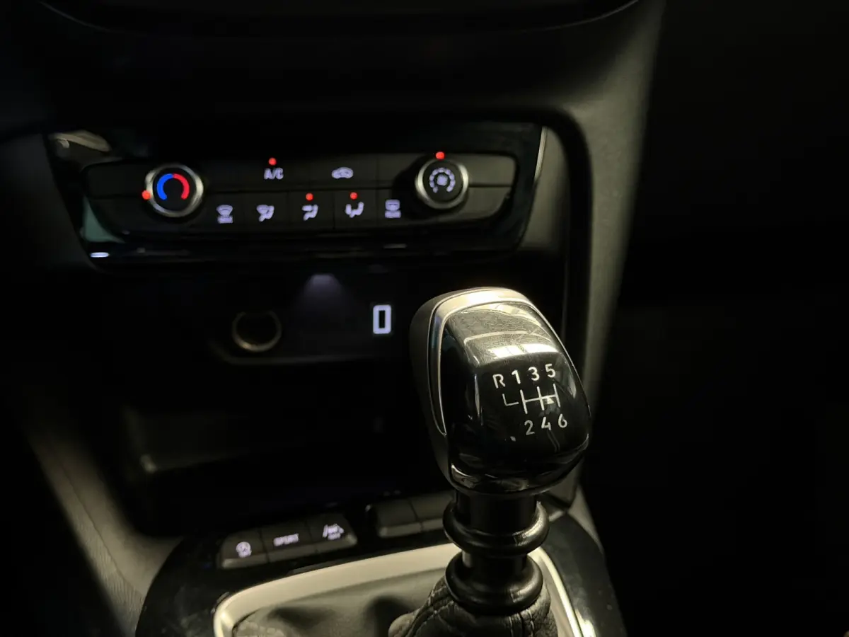 1.2 Turbo 100pk GS|Carplay|Camera|Blind Spot|Parkeersensoren