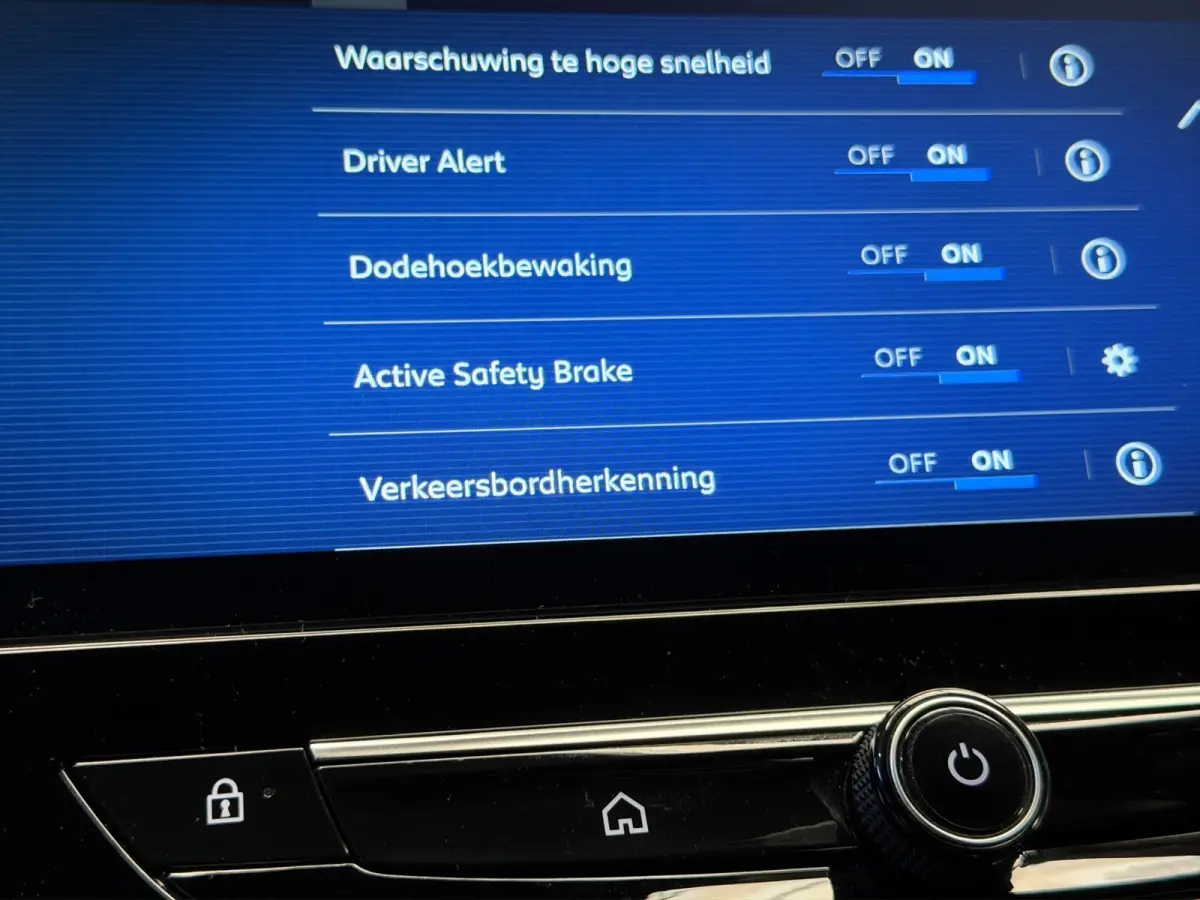 1.2 Turbo 100pk GS|Carplay|Camera|Blind Spot|Parkeersensoren