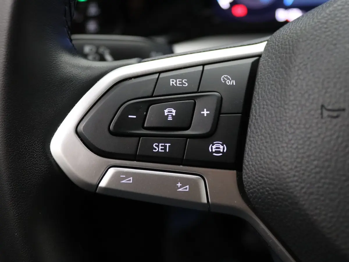 110pk TSI Life Apple Carplay/Android Auto | Climate