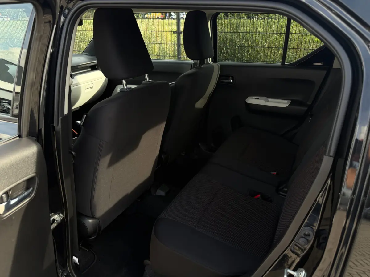 1.2 Stijl | Camera | Carplay | Navi | Cruise Control | Trekhaak | Automaat |