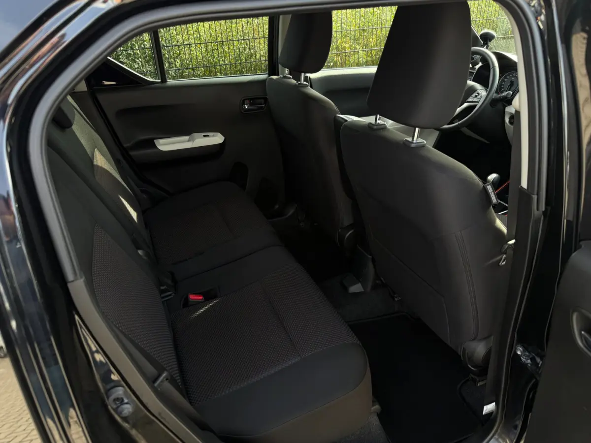 1.2 Stijl | Camera | Carplay | Navi | Cruise Control | Trekhaak | Automaat |
