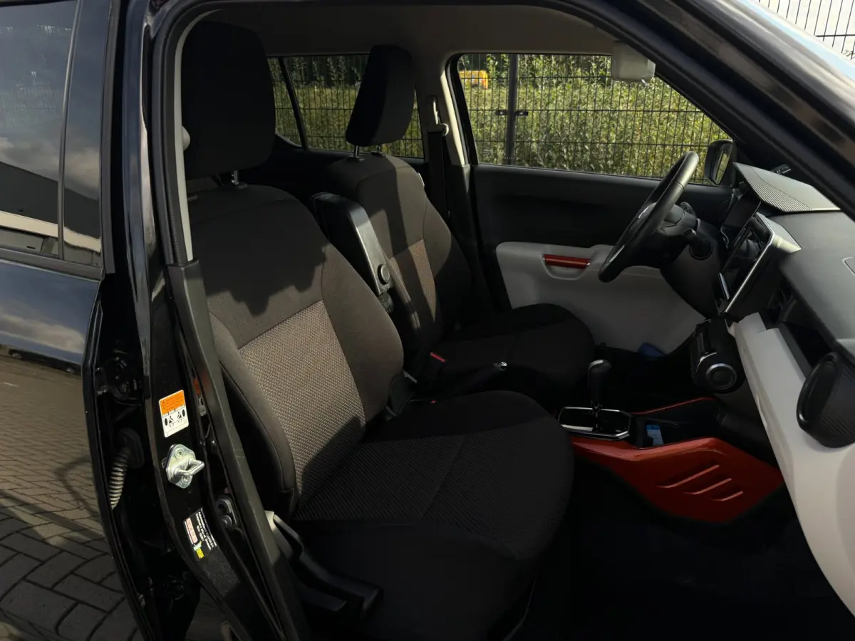 1.2 Stijl | Camera | Carplay | Navi | Cruise Control | Trekhaak | Automaat |
