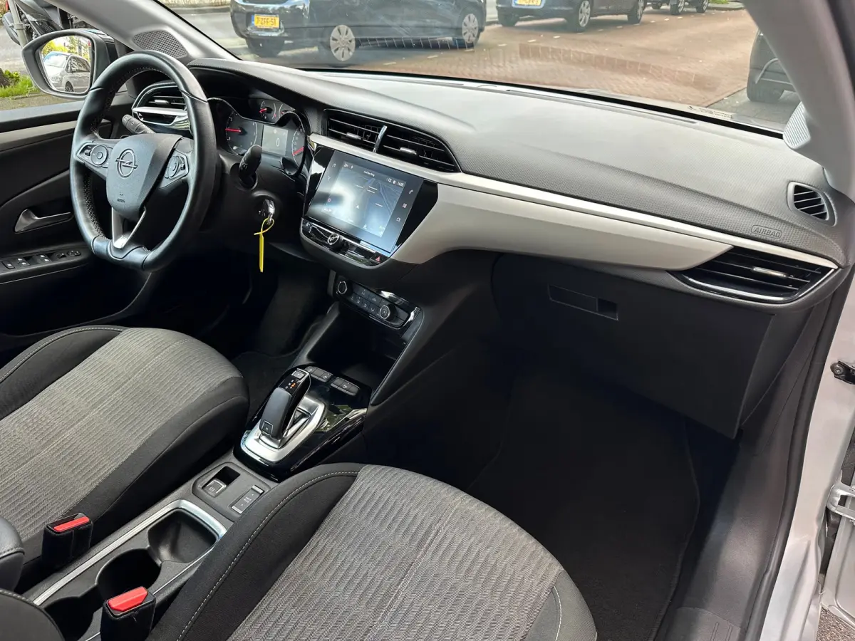 1.2 Elegance Automaat Navi Airco Carplay PDC