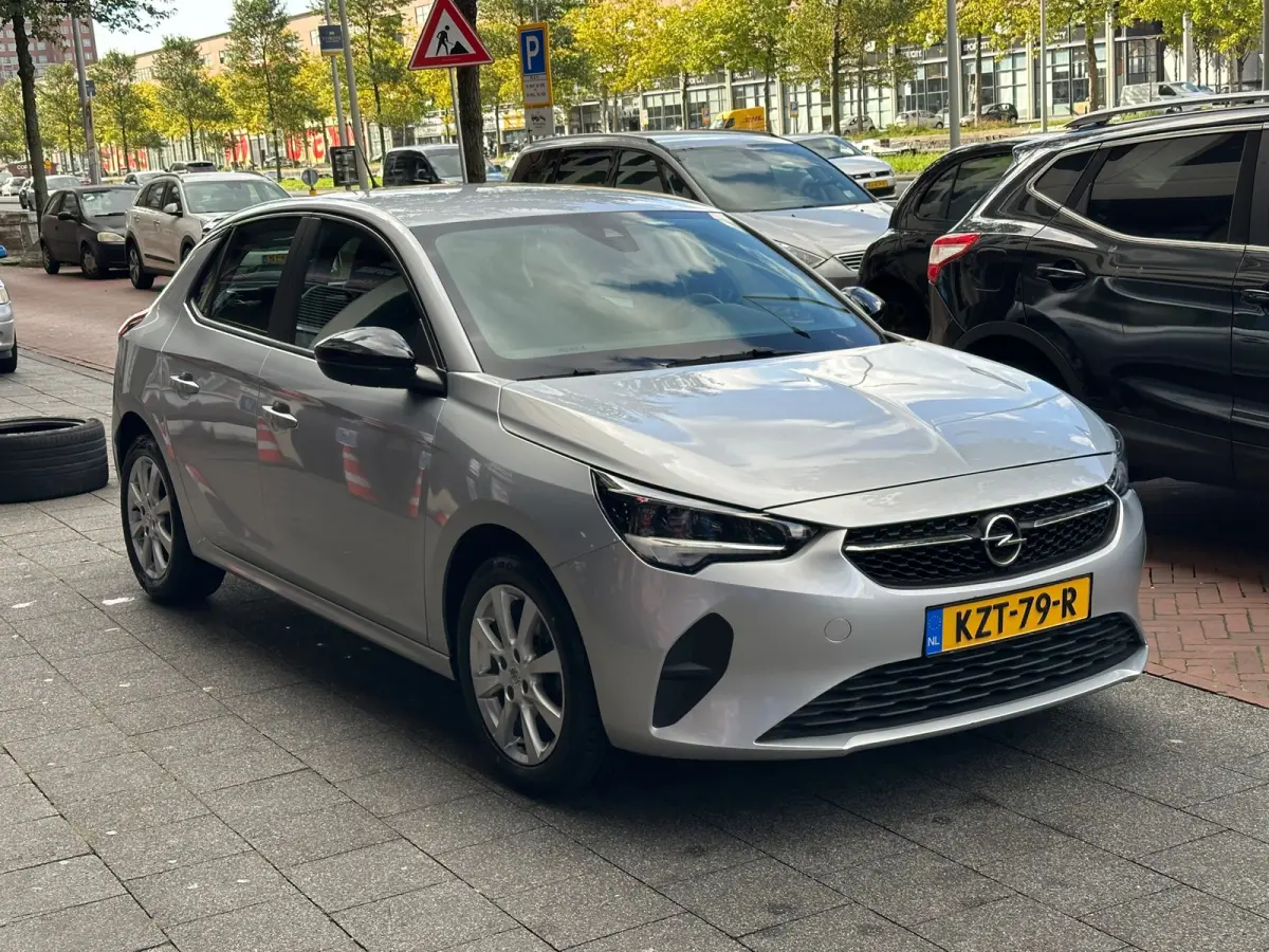 1.2 Elegance Automaat Navi Airco Carplay PDC