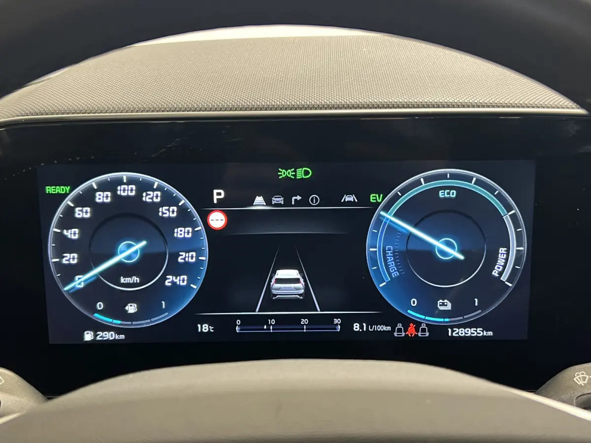 1.6 GDi Hybrid DynamicLine | Achteruitrijcamera | Cruise Control | 1/2 lederen bekleding |