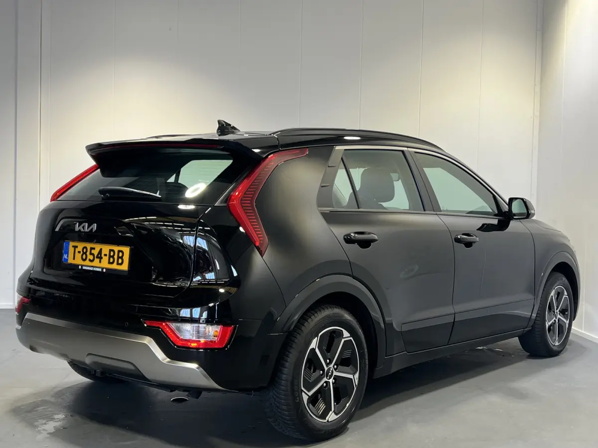 1.6 GDi Hybrid DynamicLine | Achteruitrijcamera | Cruise Control | 1/2 lederen bekleding |