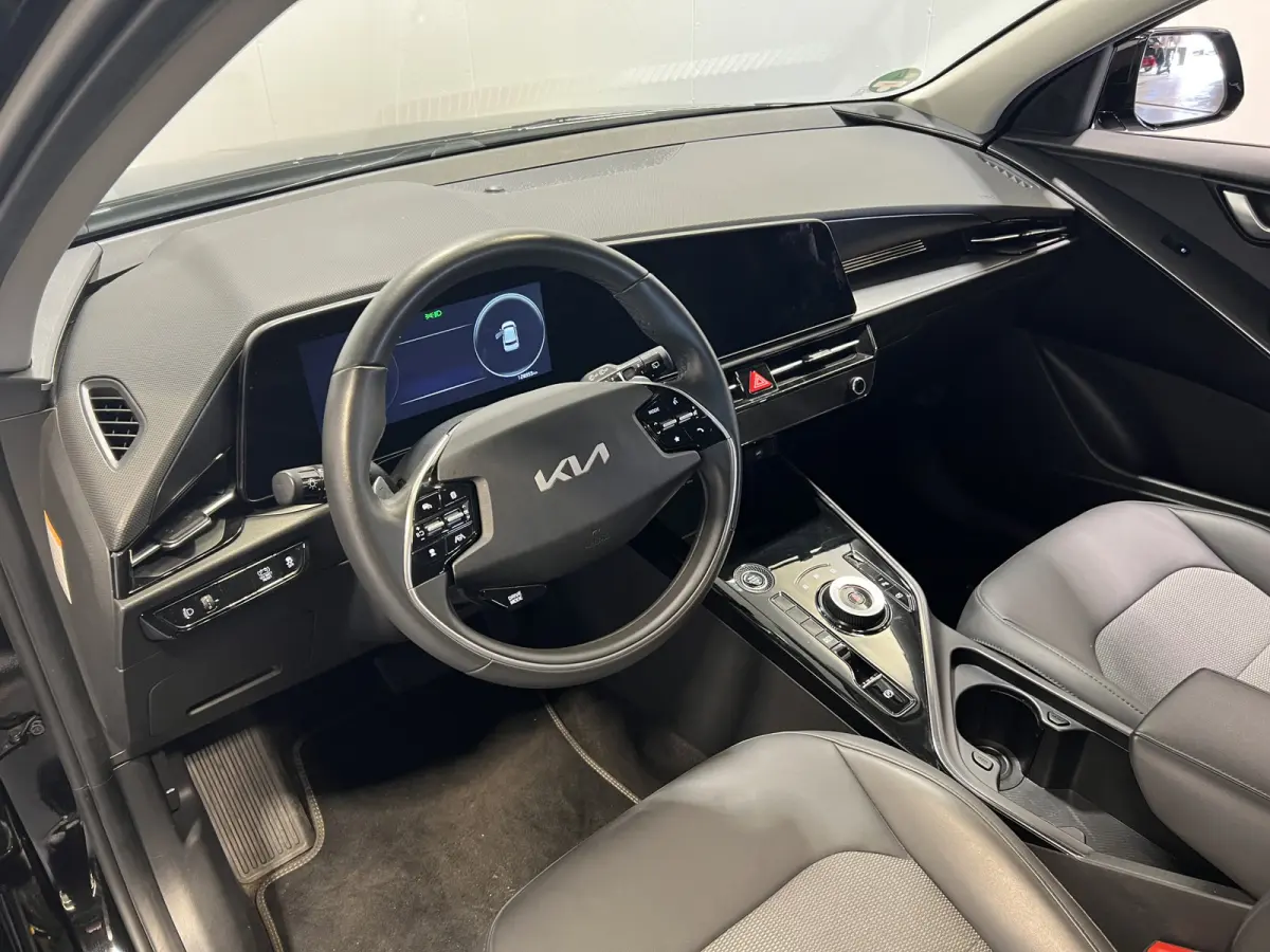 1.6 GDi Hybrid DynamicLine | Achteruitrijcamera | Cruise Control | 1/2 lederen bekleding |