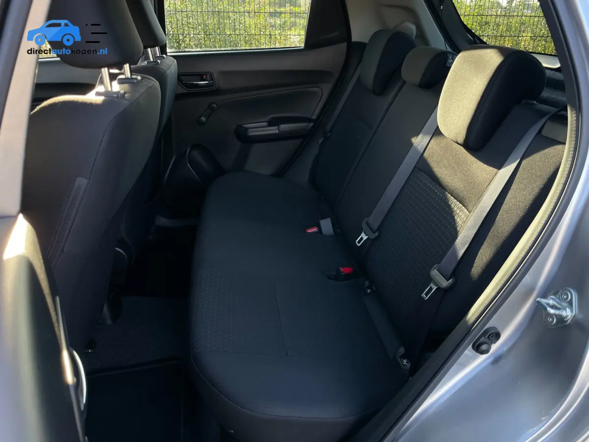 1.2 Select | Camera | Carplay | Airco | Stoelverwarming |