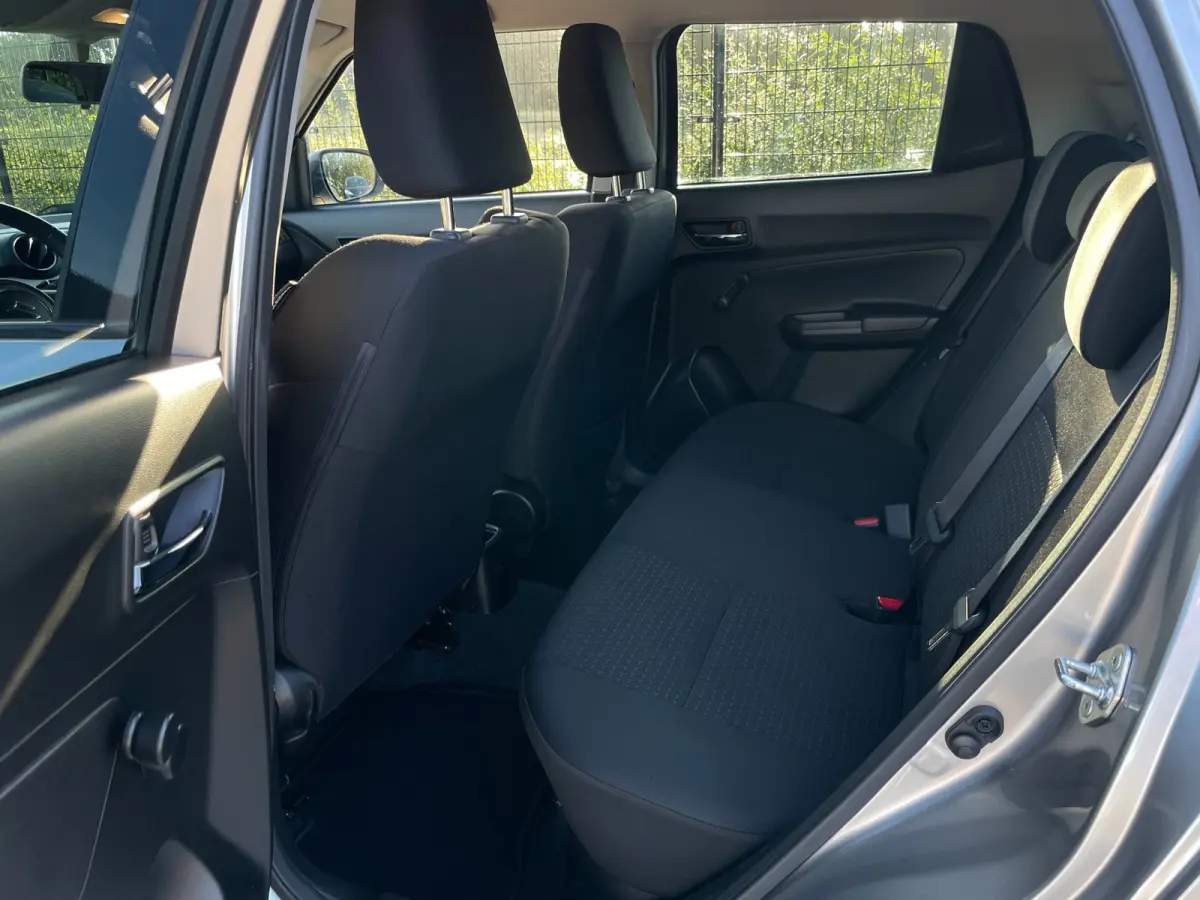 1.2 Select | Camera | Carplay | Airco | Stoelverwarming |
