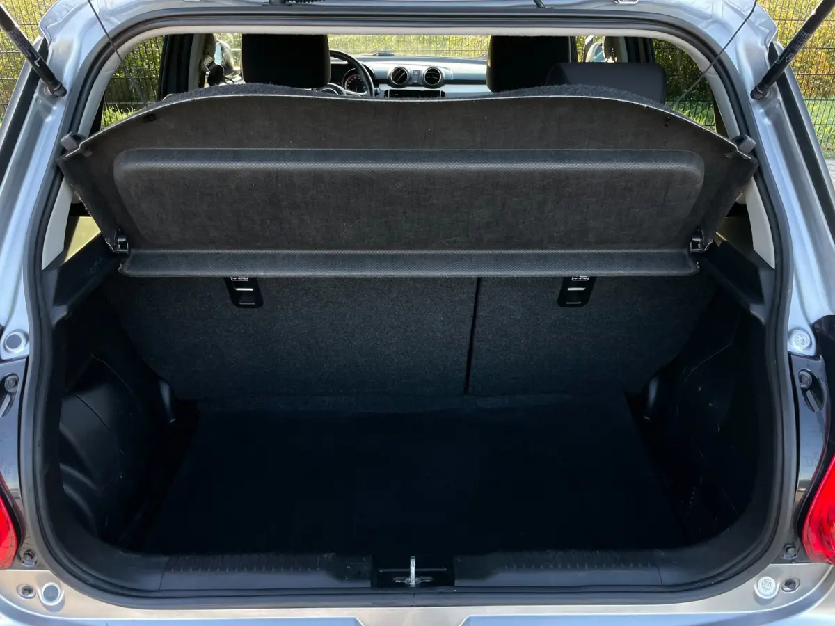 1.2 Select | Camera | Carplay | Airco | Stoelverwarming |
