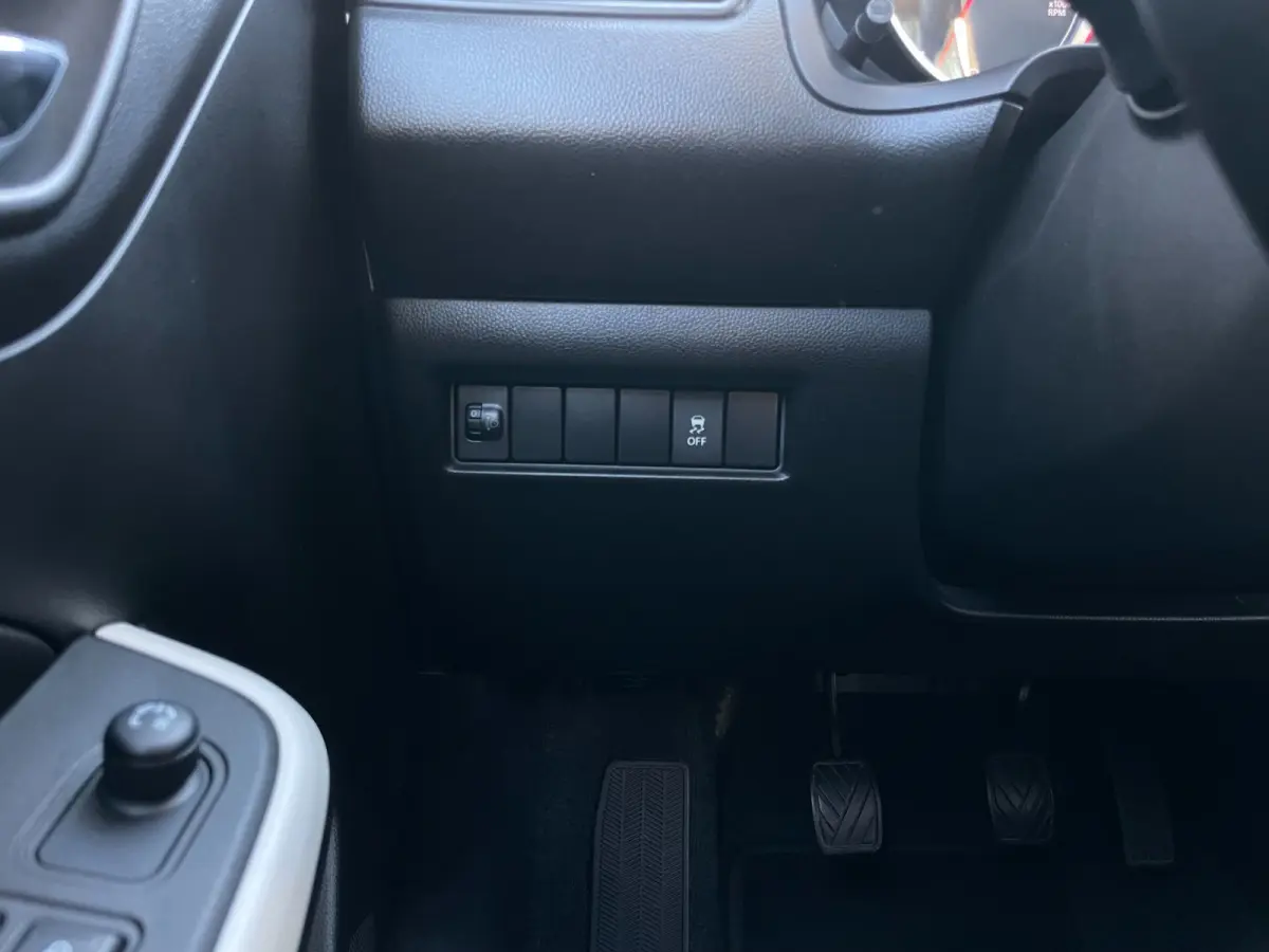 1.2 Select | Camera | Carplay | Airco | Stoelverwarming |