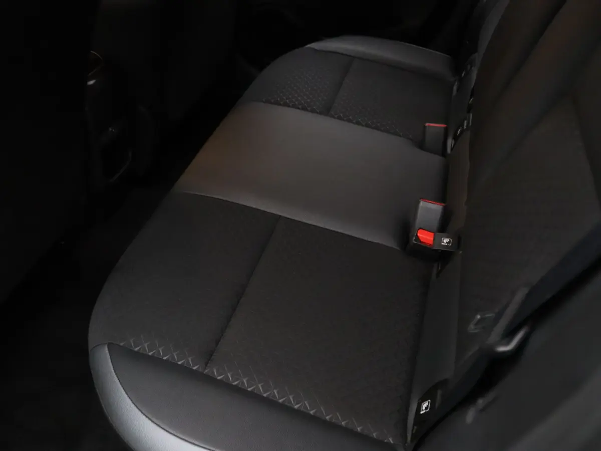 115pk Hybrid N-Connecta Apple Carplay/Android Auto | Climate