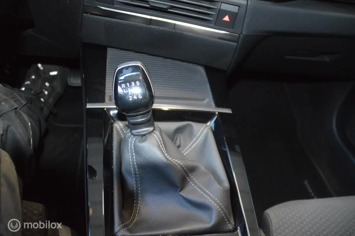 1.2 Edition INCL. TREKHAAK- CAMERA- ORG. NED AUTO