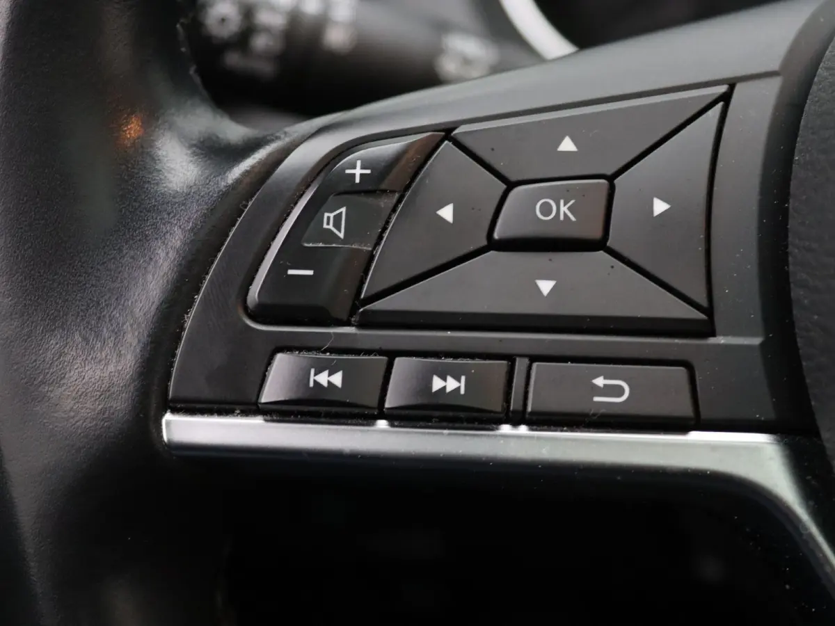 160pk DIG-T Tekna + Apple Carplay/Android Auto | Climate