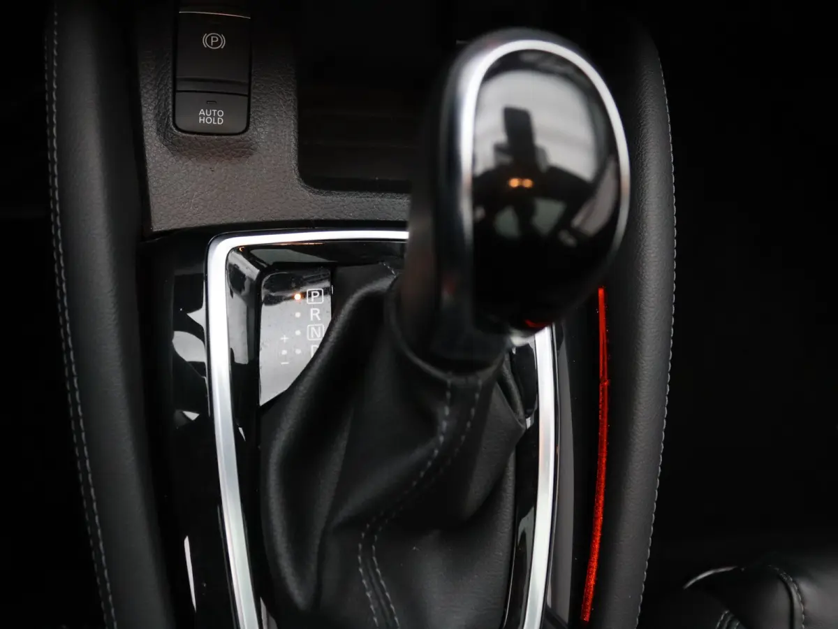 160pk DIG-T Tekna + Apple Carplay/Android Auto | Climate