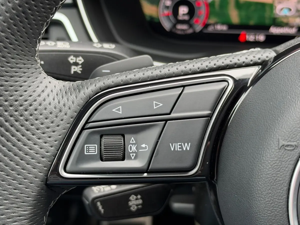 40 TFSI S-LINE Competition VIRTUAL l PANO l B&O l MATRIX l KEYLESS l SFEER l CAMERA l MASSAGE l ORG.NL l BTW