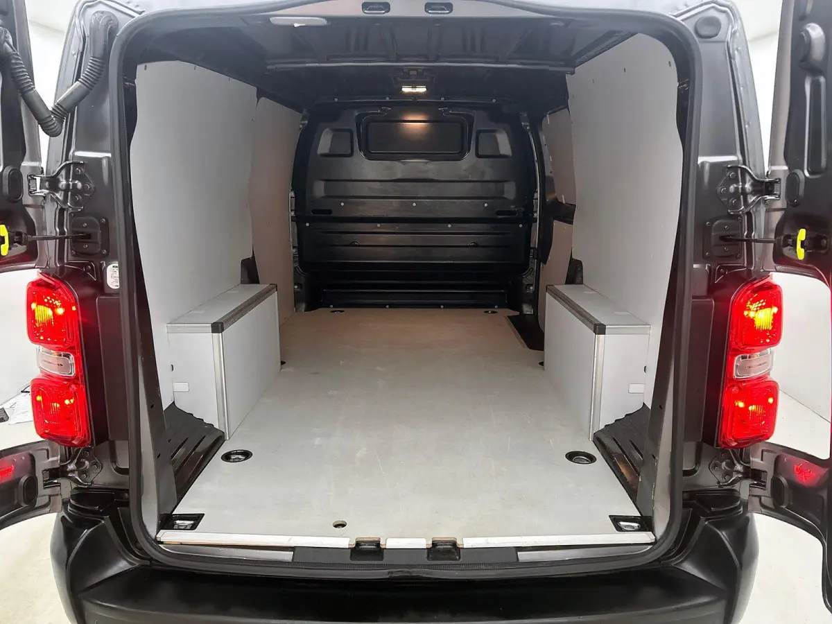 2.0 BlueHDi 145PK L3 Automaat Airco Navigatie Cruise Control Trekhaak