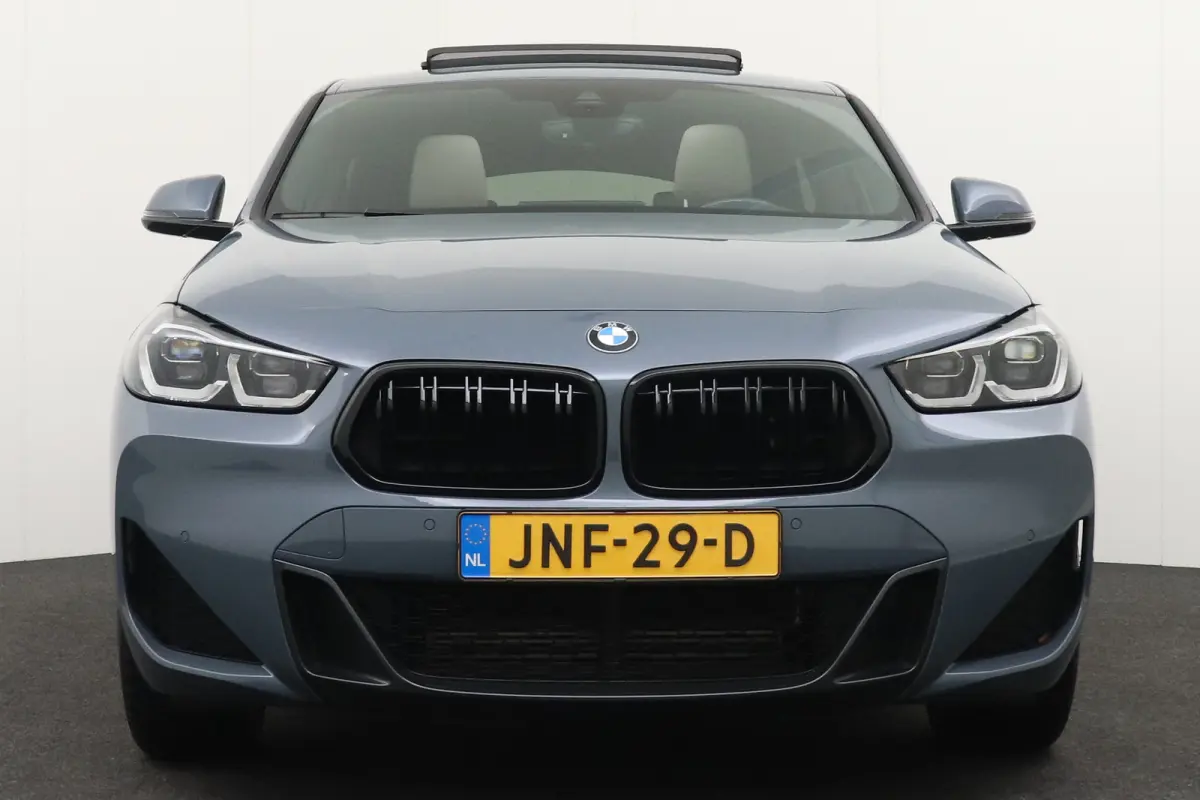 xDrive25e 220PK M-Sport High Exe Pano-dak Adapt.Cruise 19'LMV HUD