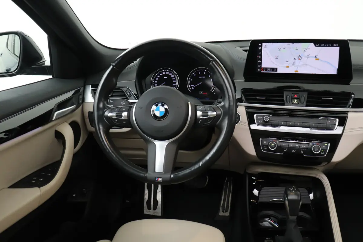 xDrive25e 220PK M-Sport High Exe Pano-dak Adapt.Cruise 19'LMV HUD