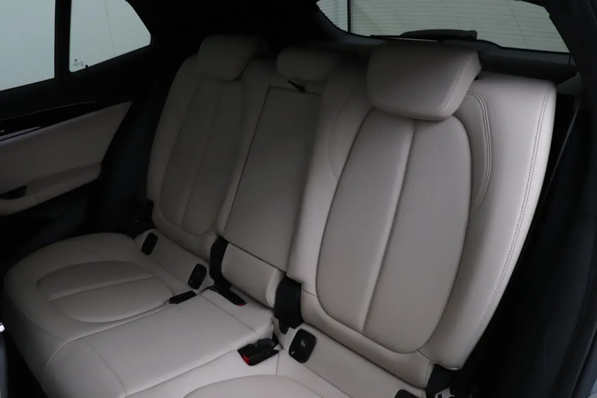xDrive25e 220PK M-Sport High Exe Pano-dak Adapt.Cruise 19'LMV HUD