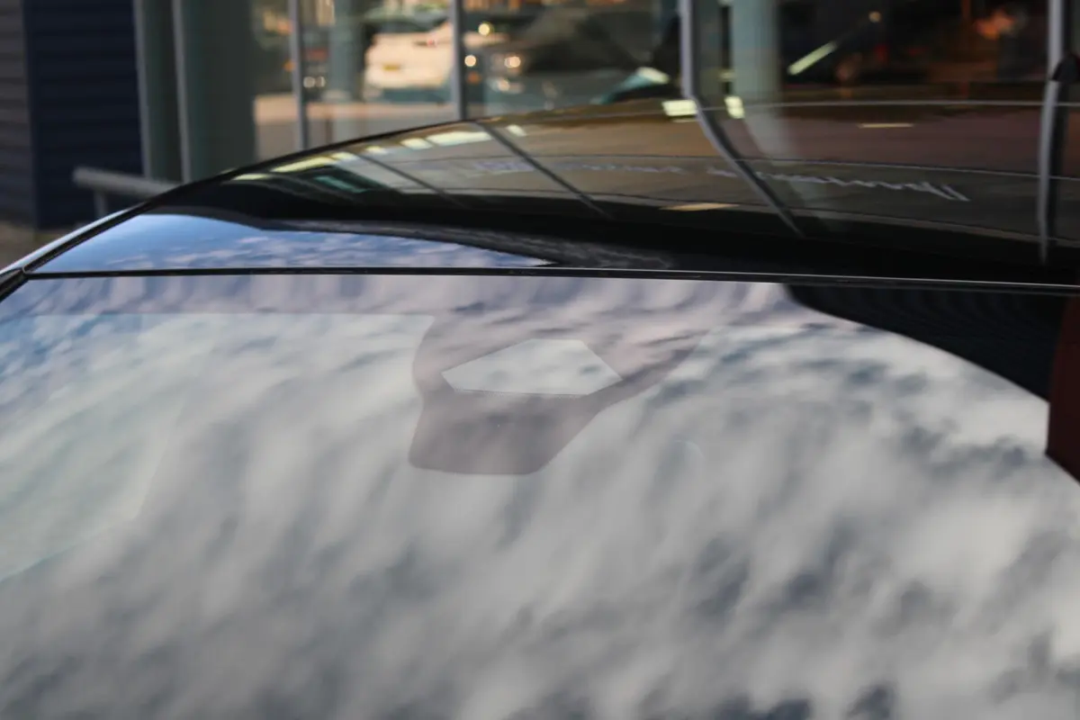 1.2 Hybrid 145PK AUTOMAAT GT *NIEUWE AUTO!* | ELEKTRISCH VERSTELBARE STOELEN MET MASSAGEFUNCTIE EN VERWARMING | BEKLEDING ALCANTARA/KUNSTLEDER | 360 VISION & DRIVE ASSIST PLUS PACK | HANDSFR