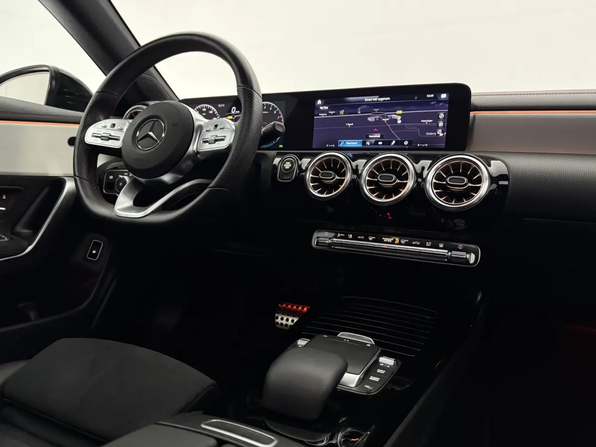 250 e AMG | Pano | Sfeer | Virtual | Camera | Cruise | LED | NAP
