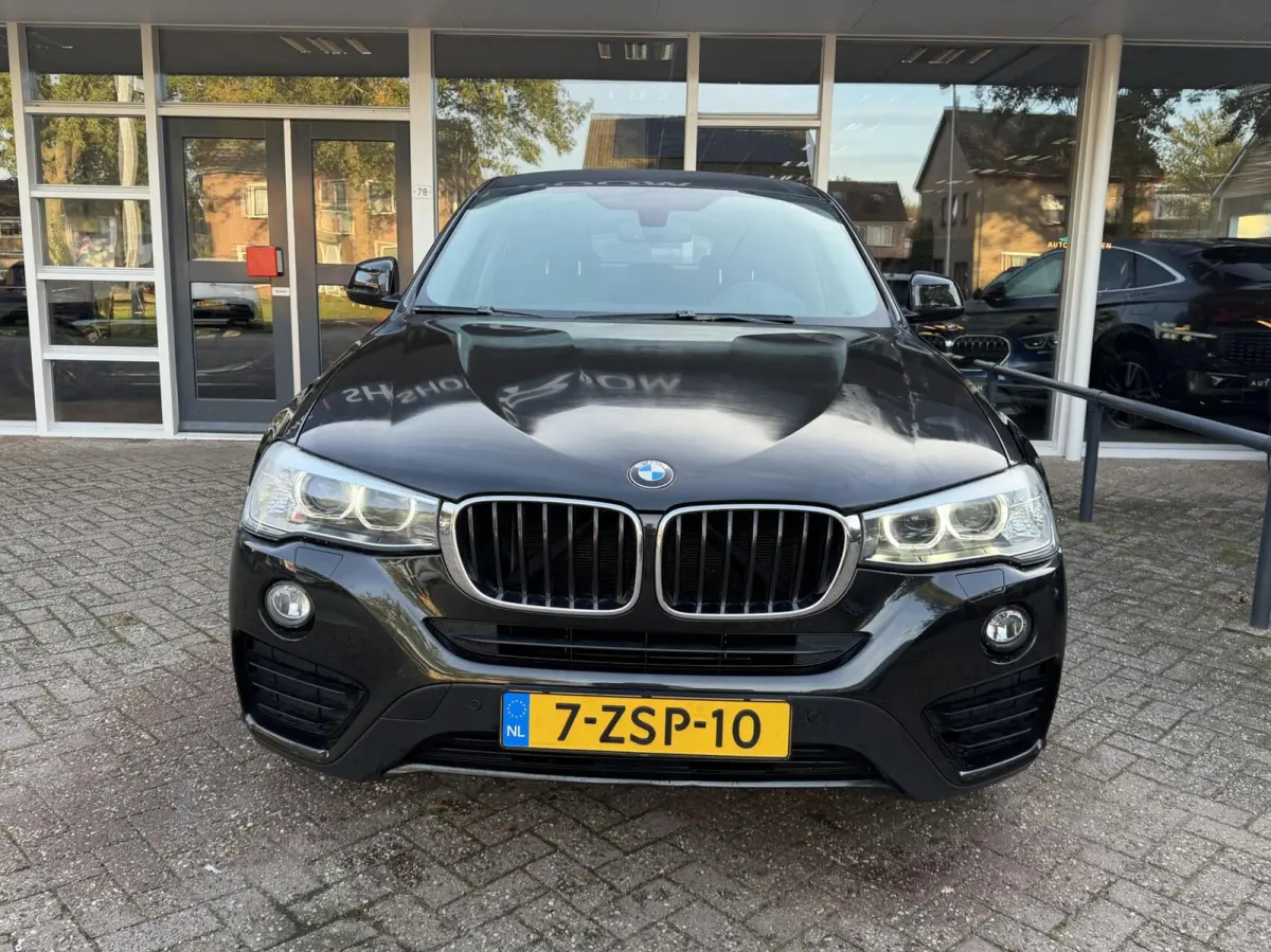xDrive20d High Executive Led, Leer, Head-Up, Navi, LM..