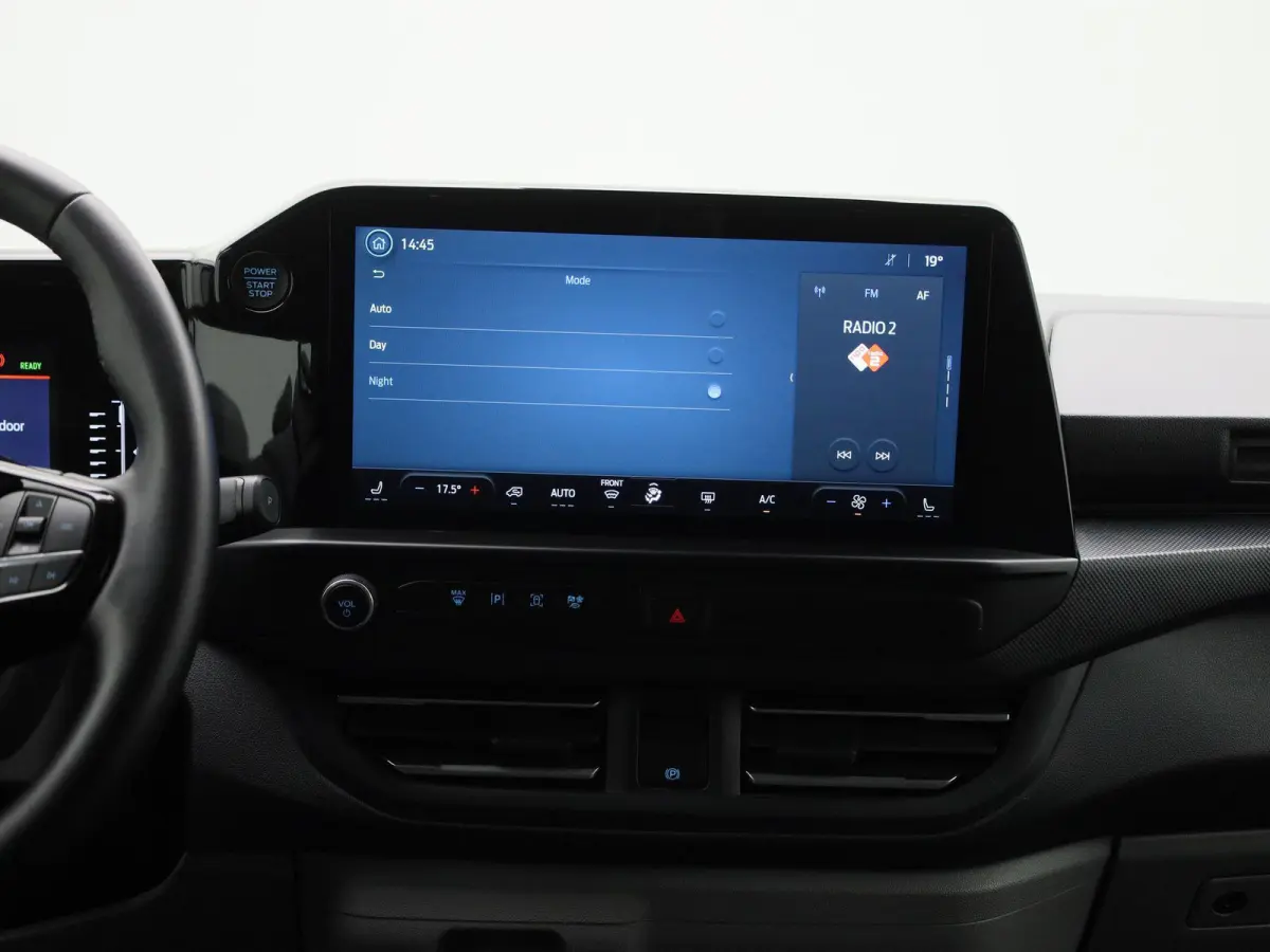 340 2.5 PHEV L2H1 Limited Aut. | 9-Pers. | Incl. btw en bpm | Navigatie | Cruise | Apple carplay