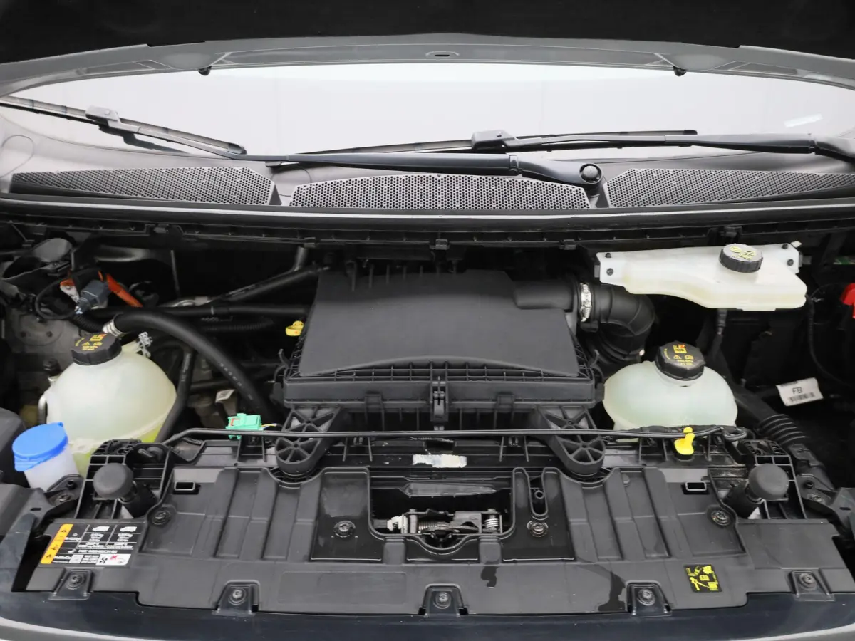 340 2.5 PHEV L2H1 Limited Aut. | 9-Pers. | Incl. btw en bpm | Navigatie | Cruise | Apple carplay