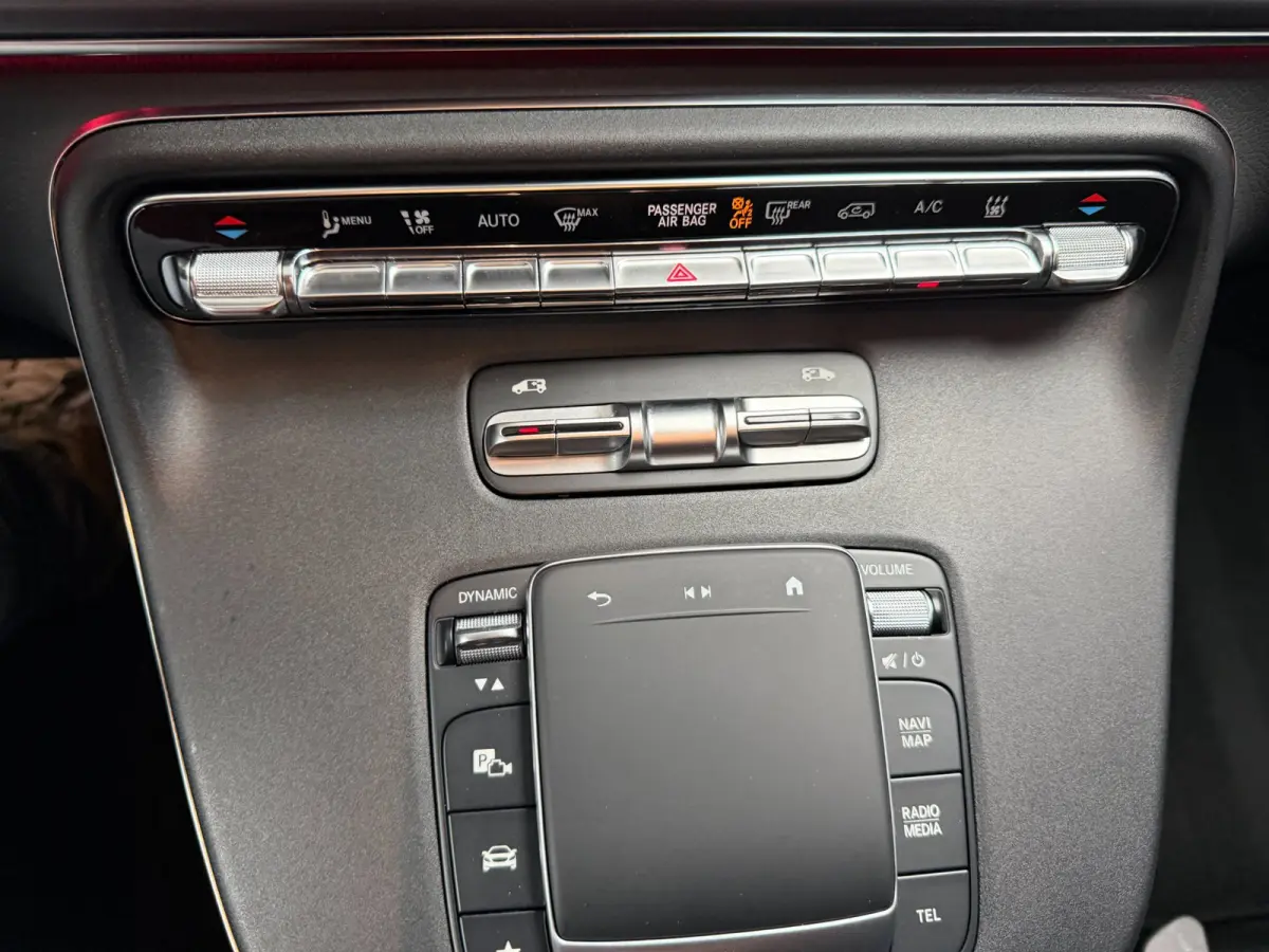 300 L2 Facelift - 8-pers - AMG - Inter. & Exter. pakket - 360 - Elec. deuren - Vol Opties - Incl. Garantie