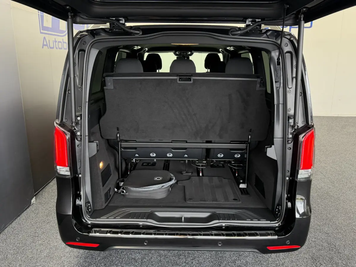 300 L2 Facelift - 8-pers - AMG - Inter. & Exter. pakket - 360 - Elec. deuren - Vol Opties - Incl. Garantie