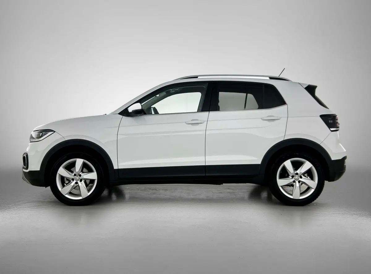 1.0 TSI Style | 116 PK | Automaat | All Season Banden | LED | Trekhaak | Digital Cockpit PRO | Blind Spot (Dodehoek) | Parkeersensoren