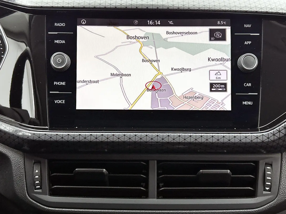 1.0 TSI Style | 116 PK | Automaat | All Season Banden | LED | Trekhaak | Digital Cockpit PRO | Blind Spot (Dodehoek) | Parkeersensoren