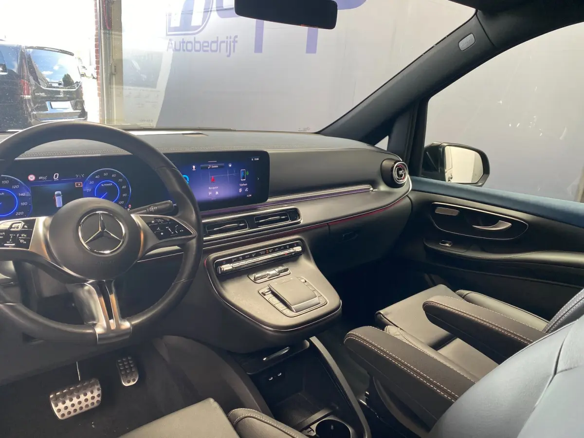 300 L2 Facelift - 8-pers - AMG - Inter. & Exter. pakket - 360 - Elec. deuren - Vol Opties - Incl. Garantie