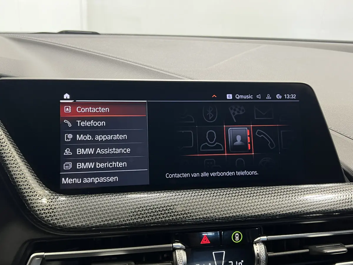 118i Executive Edition | Sportline | Sportstoelen | Afneembare trekhaak | Cruise Controle | Navigatie |
