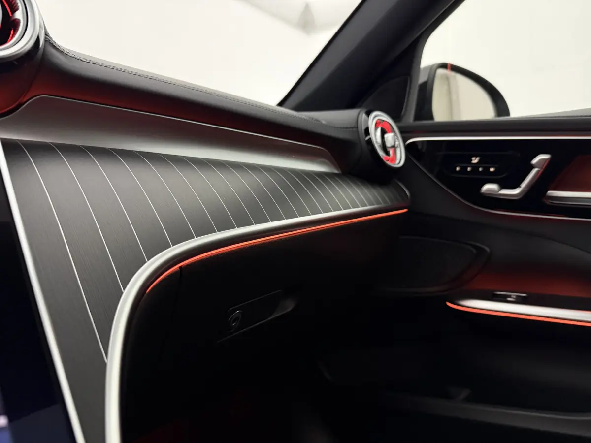 300 e AMG | Pano | Virtual | Sfeer | 360° | Burmester | Trekhaak | Memory | Carplay | NAP