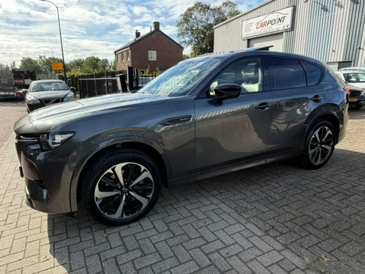 2.5 e-SkyActiv PHEV Takumi 328PK Pano 360 Trekhaak!!