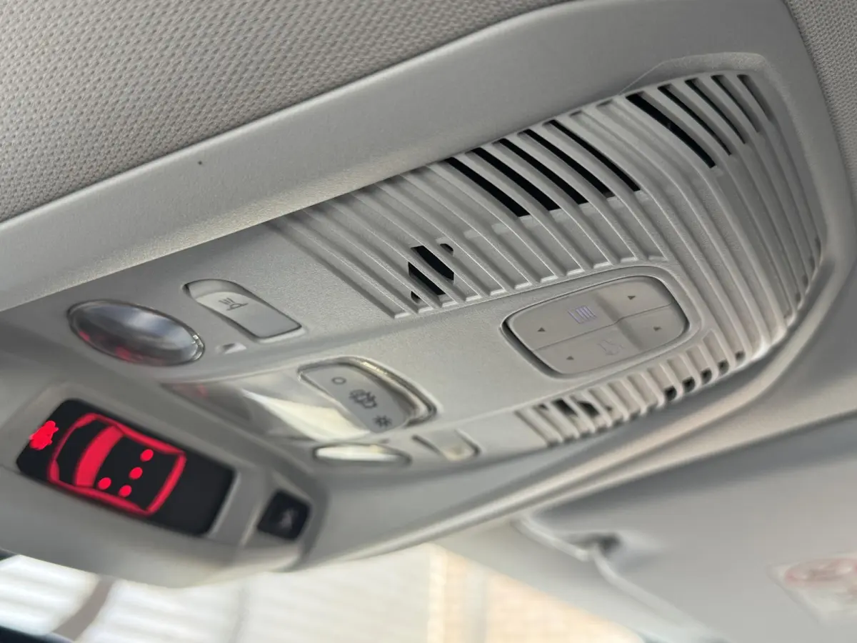1.2 PureTech Blue Lion Navi|Pano|Airco|Cruise|Trekhaak|PDC|Automaat|Elektr. Ramen|N.A.P|APK tot 08-2027