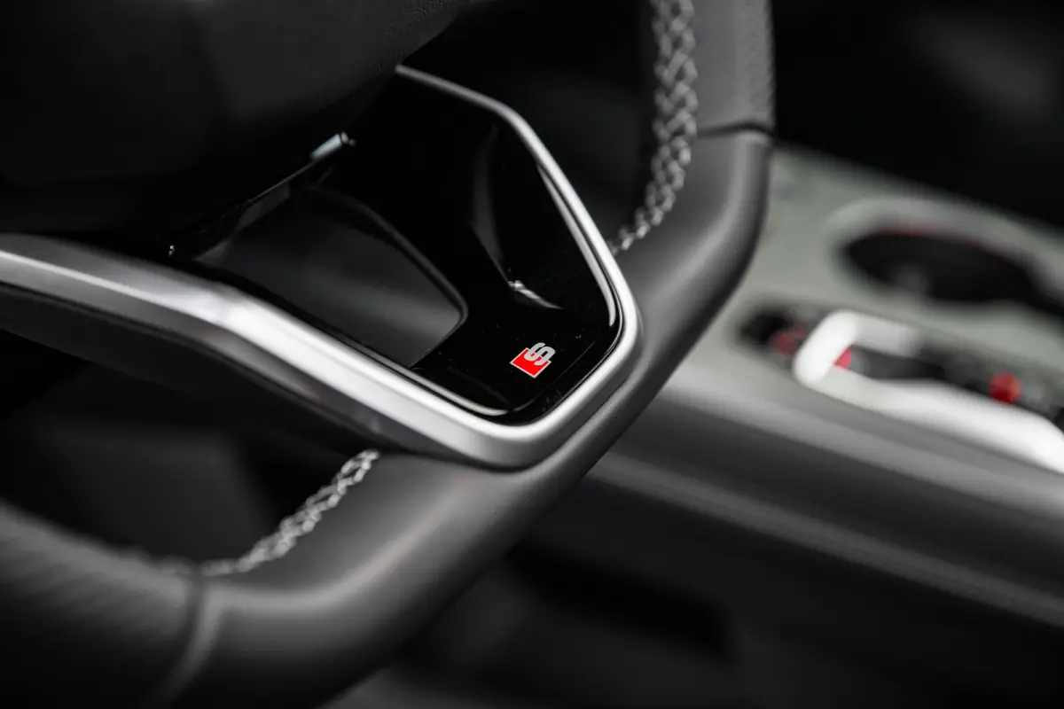 S edition quattro performance 82 kWh | Panoramadak | 360 Camera | HUD | Sonos | Passenger Display | | Apple Carplay/Android Auto|telefoonintegratie premium | Audio installatie premium | Crui