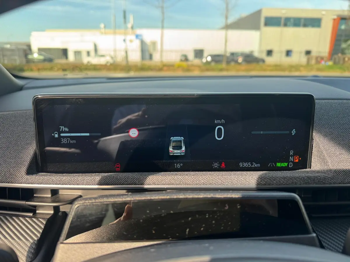 Extended Premium RWD 88 kWh | Elektr. Bestuurdersstoel met Memory | Dodehoekdetectie | Adaptive Cruise Ctrl. | Keyless Entry |