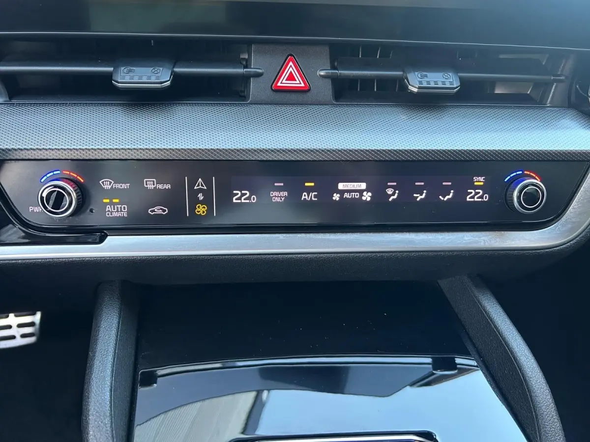 1.6 T-GDi Hybrid GT-Line | Trekgewicht 1650 KG | Trekhaak Afneembaar 13-Polig | Apple Carplay / Android Auto | Navigatiesysteem | Elektrisch Verstelbare Voorstoelen | Stoel + Stuurverwarming